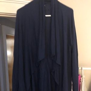 Lilly Pulitzer cardigan 🏝